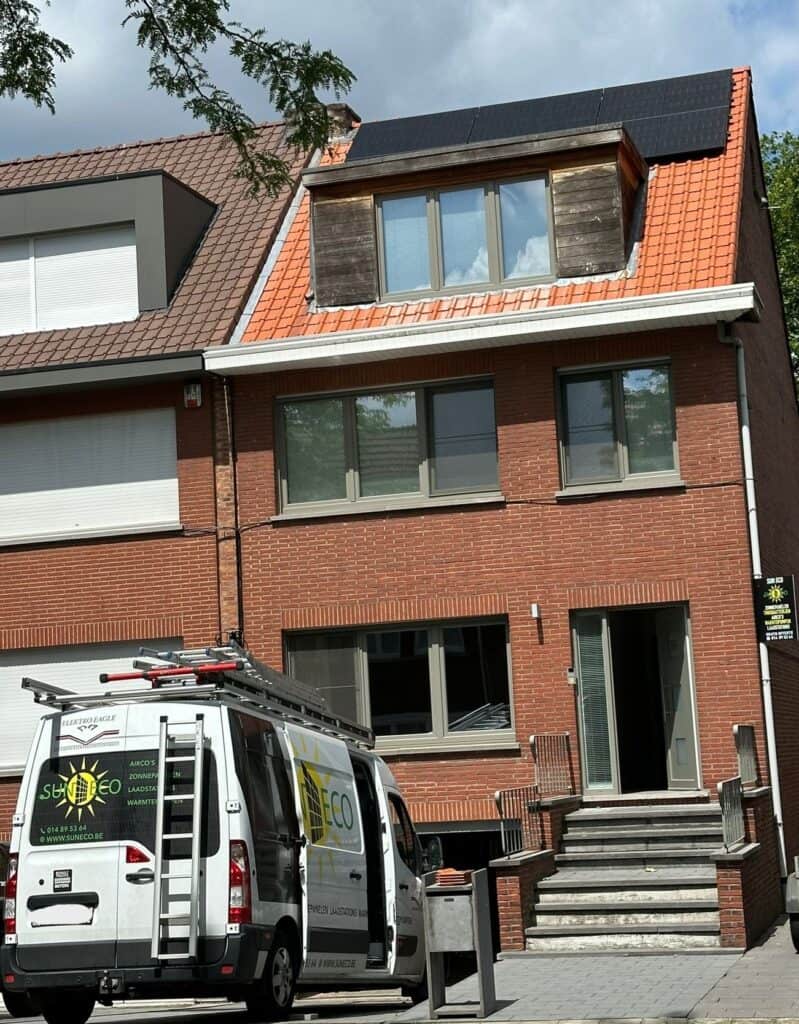 Bauer zonnepanelen in 2640 Mortsel