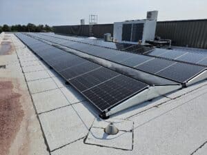 Industriële zonnepanelen in 1840 Londerzeel