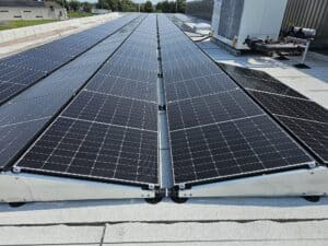 Industriële zonnepanelen in 1840 Londerzeel